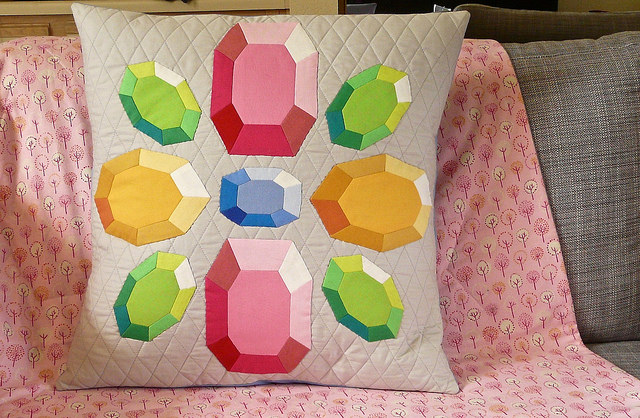 The Gemstone Pillow: English Paper Piecing PDF Pattern